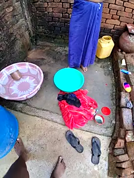 Snapshot of RAYI_Queen_3 chatting on October 2025 03:40:01 AM RAYI Queen 3 online show from October 2025 03:40:01 AM