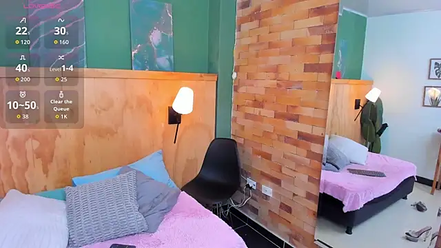 Snapshot of milavega_ chatting on October 2025 12:39:02 PM milavega online show from October 2025 12:39:02 PM