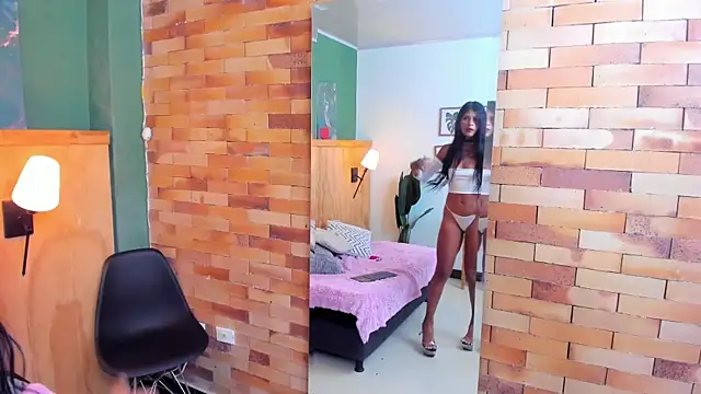 Snapshot of milavega_ chatting on November 2025 12:04:02 PM milavega online show from November 2025 12:04:02 PM