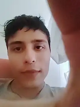 Noahsteell online show from November 2025 06:52:01 PM