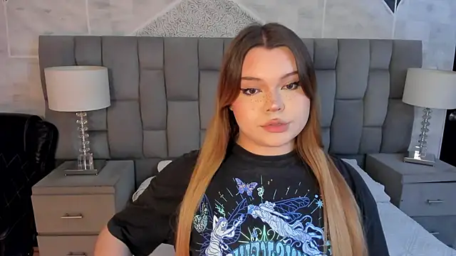 Snapshot of Maxxxine1 chatting on October 2025 05:20:02 AM Maxxxine1 online show from October 2025 05:20:02 AM