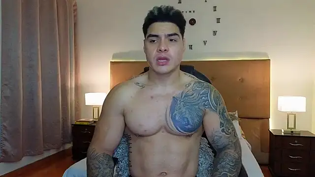 Snapshot of Steven_Velez chatting on April 2026 02:03:02 AM Steven Velez online show from April 2026 02:03:02 AM