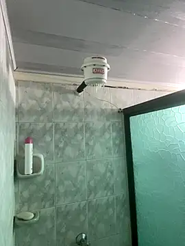 Snapshot of Sallem_Pink chatting on October 2025 11:29:01 AM Sallem Pink online show from October 2025 11:29:01 AM