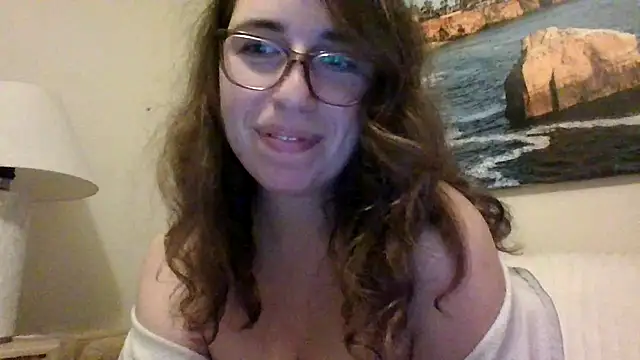Snapshot of sweetsocalgirl chatting on April 2026 05:44:02 AM sweetsocalgirl online show from April 2026 05:44:02 AM
