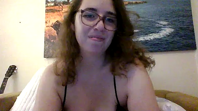 Snapshot of sweetsocalgirl chatting on May 2026 02:40:01 AM sweetsocalgirl online show from May 2026 02:40:01 AM