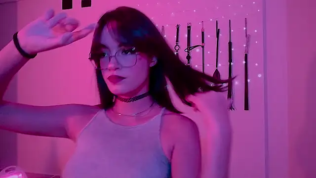 Snapshot of nina_kink chatting on May 2026 09:55:01 PM nina kink online show from May 2026 09:55:01 PM