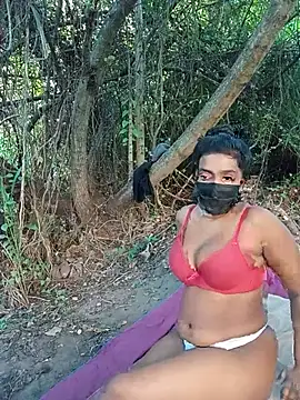 Darkchocosl8 online show from June 2026 12:40:02 PM