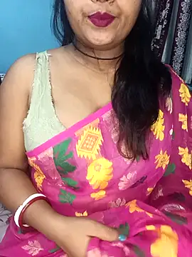 Snapshot of Naughty-Chaaya chatting on April 2026 05:41:01 PM Naughty-Chaaya online show from April 2026 05:41:01 PM