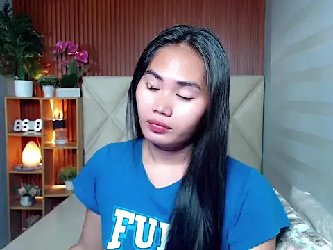 Snapshot of sluttyprincess0 chatting on October 2025 11:01:02 PM sluttyprincess0 online show from October 2025 11:01:02 PM