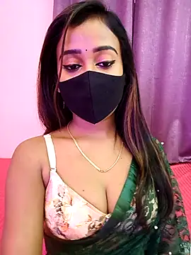 Puja-baby online show from November 2025 06:52:02 PM