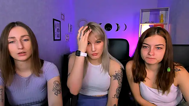 eva smiith  online show from December 2025 06:44:01 AM