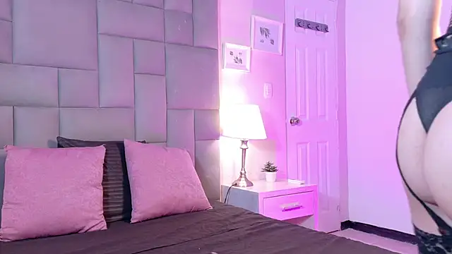 Noah Bells online show from April 2026 12:39:01 PM