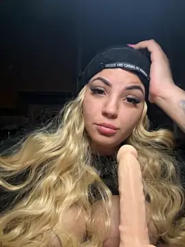 Snapshot of sexybunny18255 chatting on October 2025 08:42:02 PM sexybunny18255 online show from October 2025 08:42:02 PM