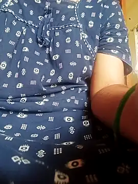 Snapshot of NISHU-TELUGU chatting on November 2025 04:38:01 AM NISHU-TELUGU online show from November 2025 04:38:01 AM