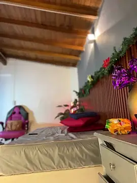 MarilynSmith01 online show from December 2025 08:02:02 PM