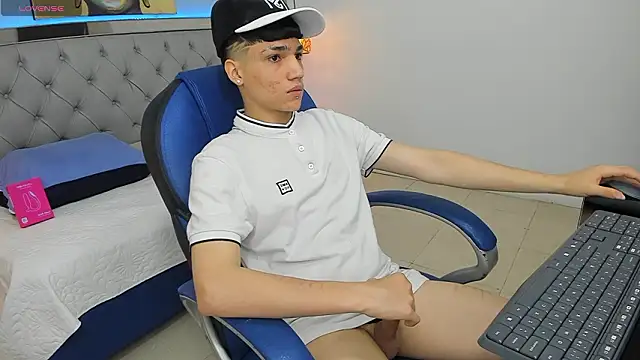 SamBlack  online show from March 2026 12:33:01 PM