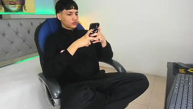 SamBlack  online show from June 2026 02:27:02 PM