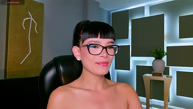 AgathaKondo  online show from January 2026 07:52:02 PM