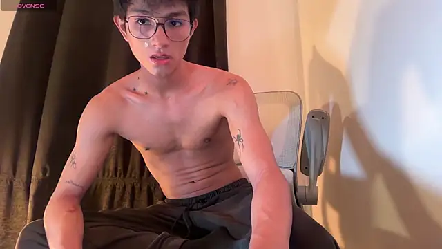 Angel bunny2 online show from November 2025 04:25:02 AM