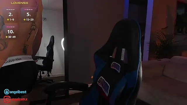 IamAngelCamilo online show from September 2025 10:24:01 PM