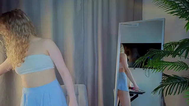 emilyshepar d online show from October 2025 02:25:02 AM