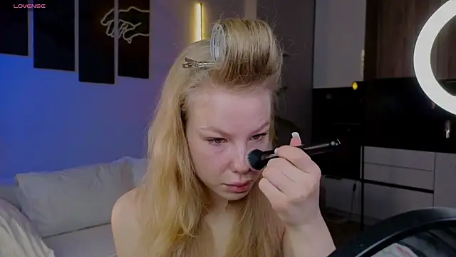 emilyshepar d online show from June 2026 03:01:01 AM