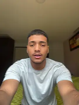 Snapshot of michel_g1 chatting on June 2026 03:50:02 PM michel g1 online show from June 2026 03:50:02 PM