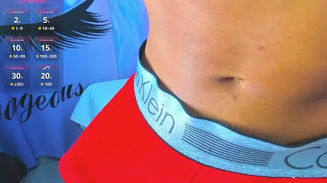 MaxiWildd online show from April 2026 01:41:01 PM