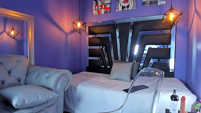 Snapshot of anne-brown13 chatting on October 2025 07:14:01 PM anne-brown13 online show from October 2025 07:14:01 PM