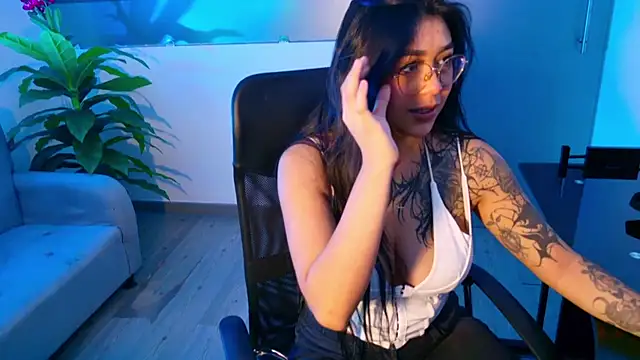 Snapshot of Keyla_Cutte chatting on October 2025 03:08:01 AM Keyla Cutte online show from October 2025 03:08:01 AM