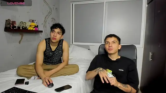 Snapshot of Noxx_starkK chatting on September 2025 03:28:01 AM Noxx starkK online show from September 2025 03:28:01 AM