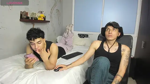 Snapshot of Noxx_starkK chatting on September 2025 01:06:02 AM Noxx starkK online show from September 2025 01:06:02 AM