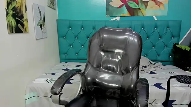 Snapshot of Rory_castro chatting on November 2025 10:32:02 PM Rory castro online show from November 2025 10:32:02 PM