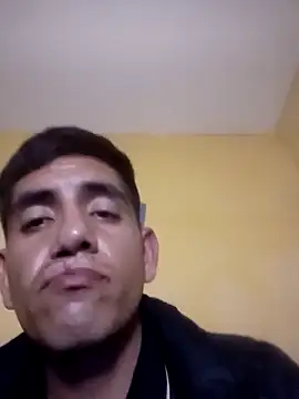 Snapshot of LosCabos1010 chatting on December 2025 09:25:01 AM LosCabos1010 online show from December 2025 09:25:01 AM