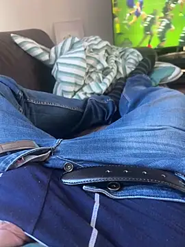 Snapshot of carapace31 chatting on December 2025 02:00:02 PM carapace31 online show from December 2025 02:00:02 PM