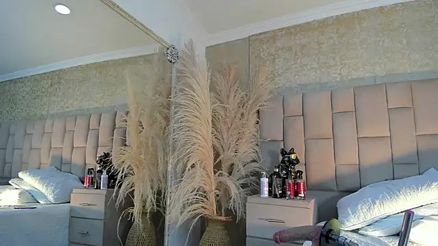 AmbarFoxx  online show from December 2025 10:29:02 PM