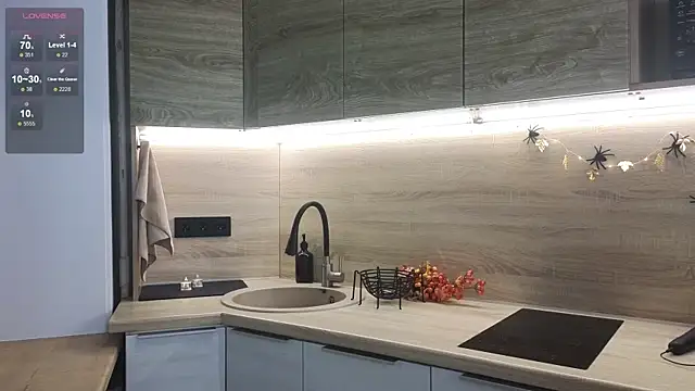 miss bubbles  online show from October 2025 01:08:02 AM