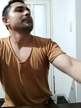 Bradd 32 online show from October 2025 03:49:01 AM