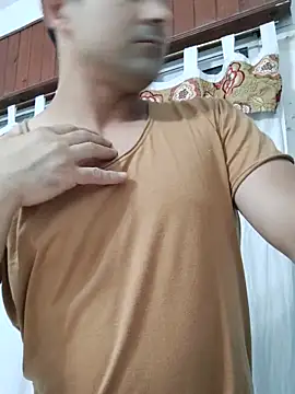 Bradd 32 online show from February 2026 11:19:01 AM