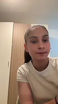 FemmeAffair online show from April 2026 07:20:01 PM