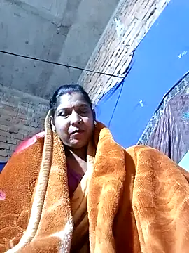 Savita992 online show from January 2026 05:38:02 PM