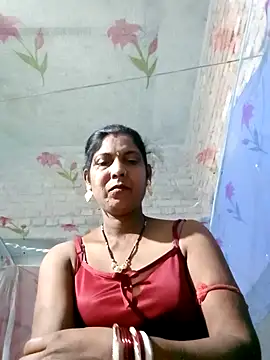 Savita992 online show from April 2026 07:14:01 PM