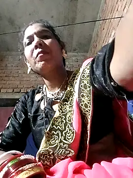 Savita992 online show from April 2026 06:41:01 PM