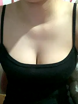 Linhtruong  online show from September 2025 12:10:01 PM