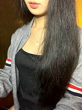 Nhinhi18 online show from November 2025 04:06:01 PM