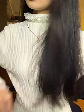 Nhinhi18 online show from February 2026 04:46:01 PM