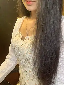 Nhinhi18 online show from April 2026 02:11:02 PM