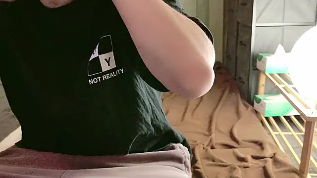 C-4bomb online show from February 2026 10:40:01 AM