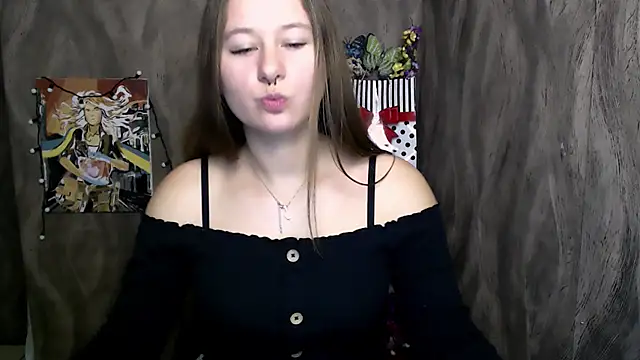 Snapshot of Linda_S_ chatting on September 2025 09:12:01 AM Linda S online show from September 2025 09:12:01 AM