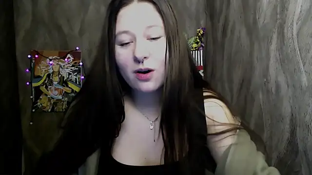 Linda S  online show from November 2025 05:17:02 PM